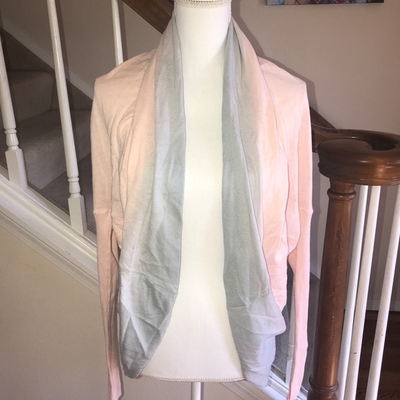 CALIA by Carrie Underwood Sweaters - Calia pink and gray sweater shrug cardigan L